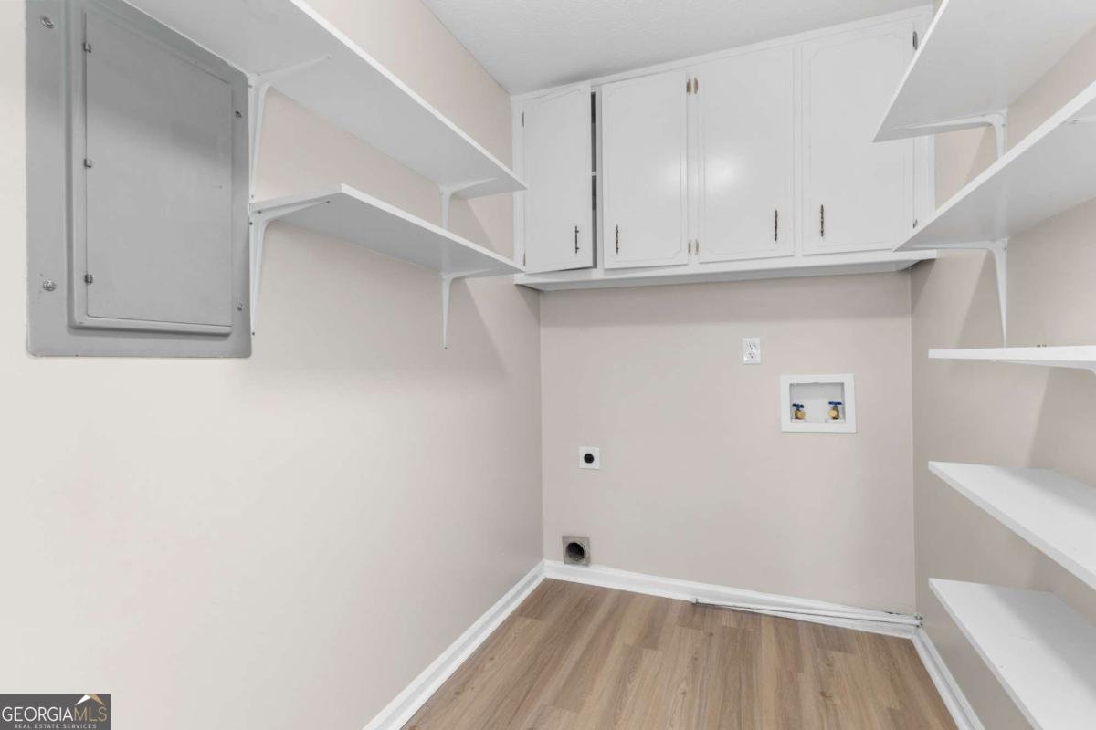 4248 Landington Court Duluth - Photo 9
