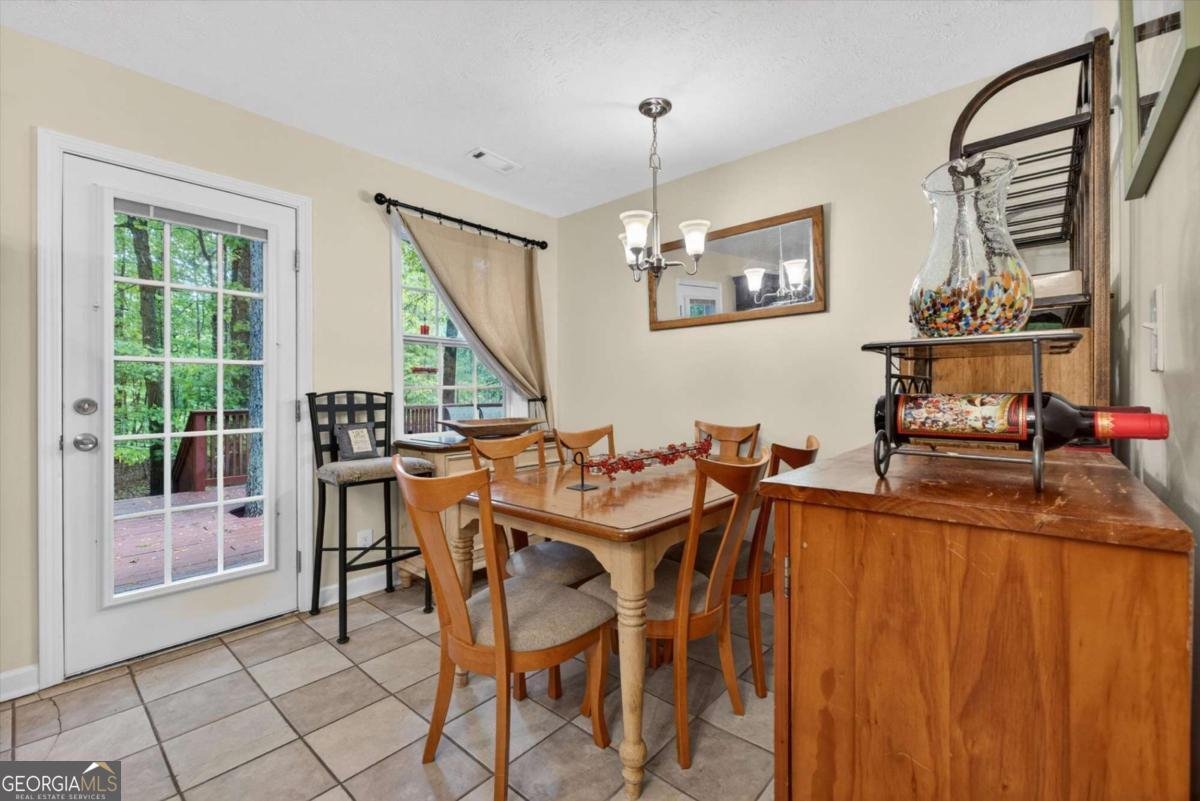 2298 Holly Court Cumming - Photo 12