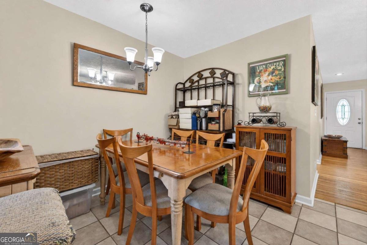 2298 Holly Court Cumming - Photo 13