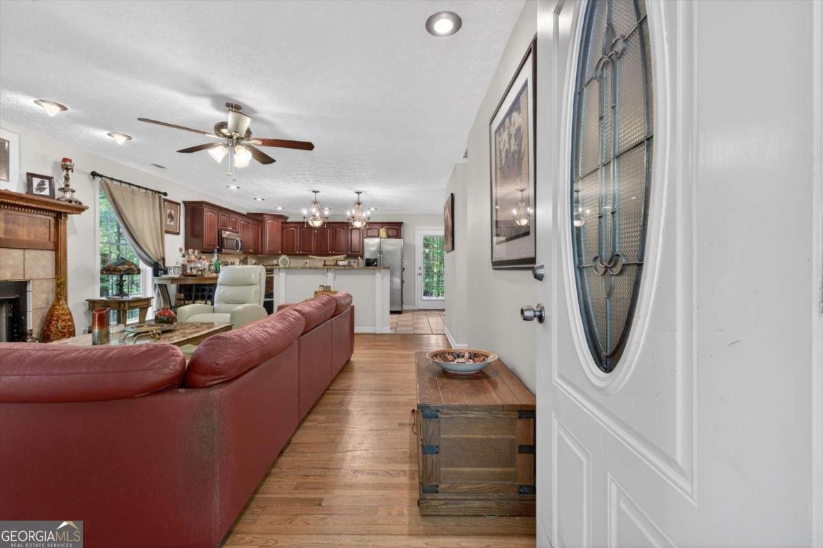 2298 Holly Court Cumming - Photo 14