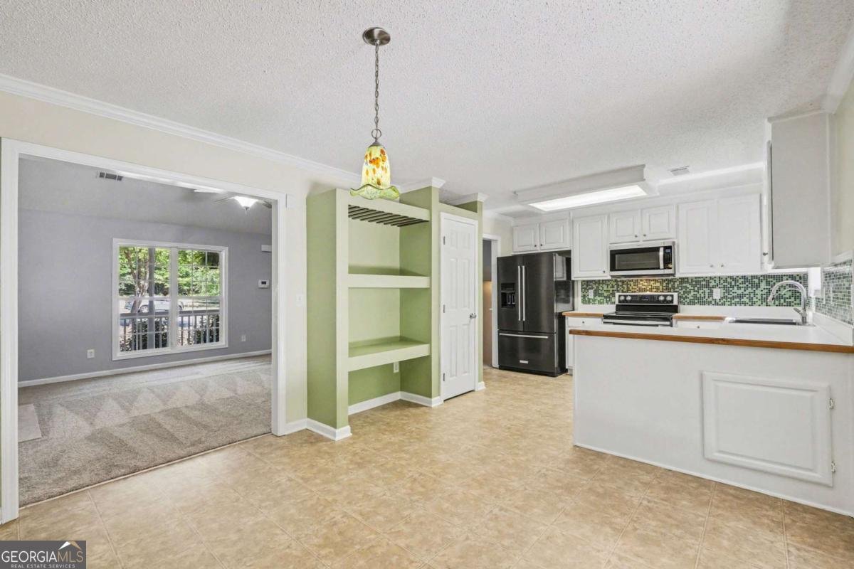 481 Raider Way Bethlehem - Photo 12