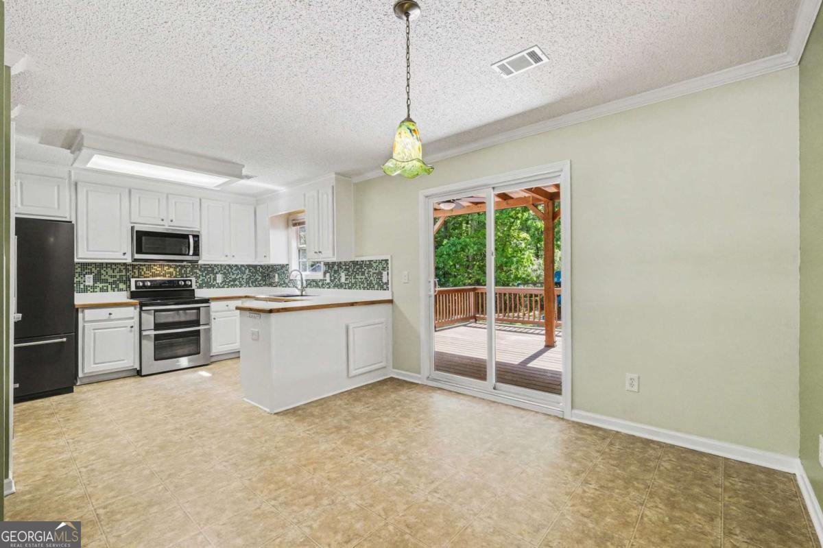 481 Raider Way Bethlehem - Photo 8