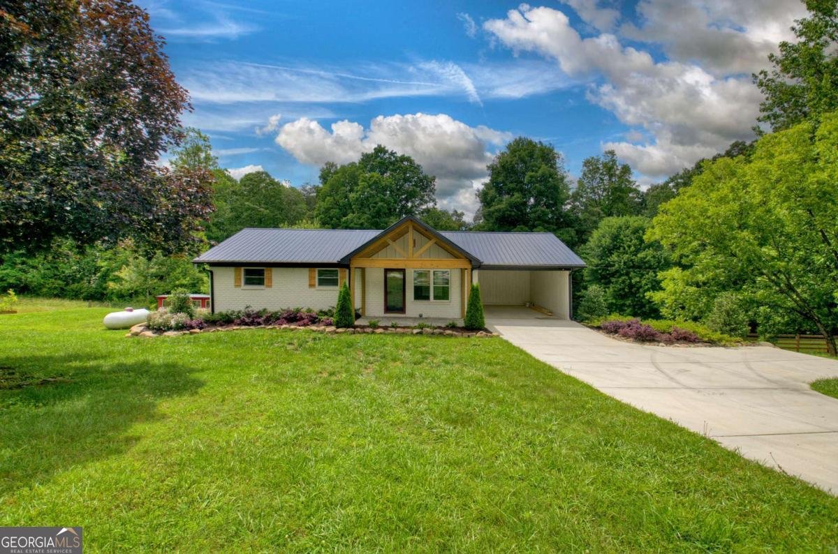 975 Goss Road Epworth - Photo 1