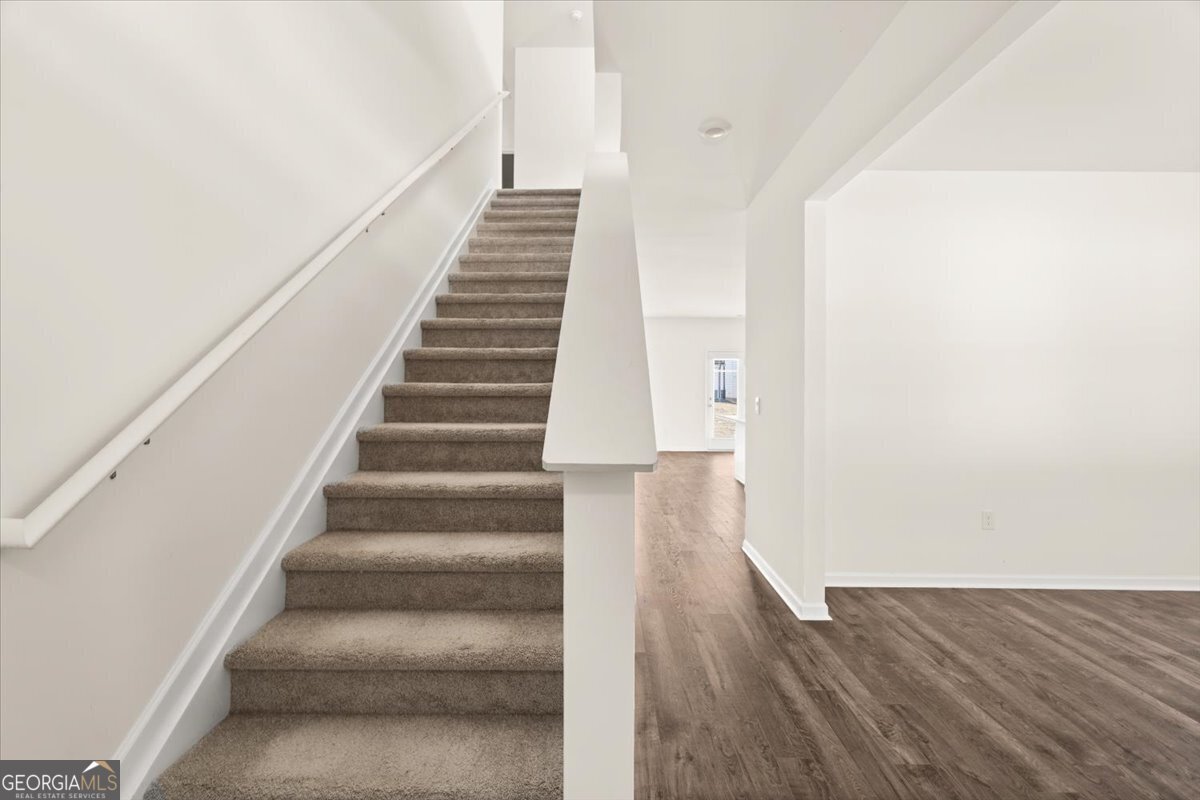 296 CANYON FERRY WAY HOSCHTON - Photo 14