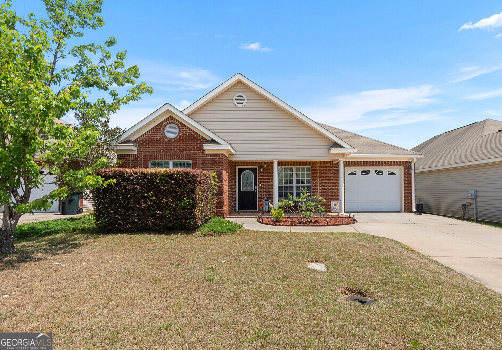 418 Covington Cove Byron - Photo 1