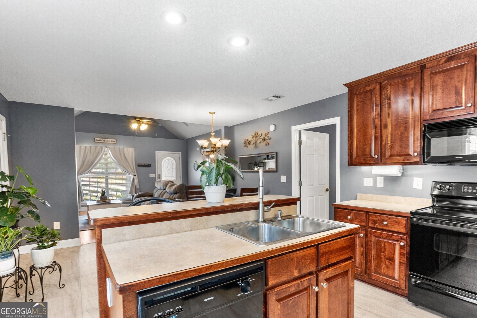 418 Covington Cove Byron - Photo 21
