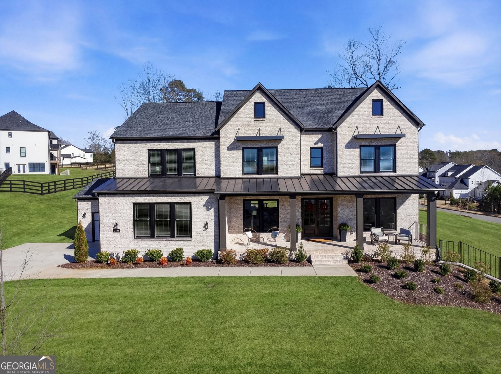 17105 River Overlook Drive Roswell - main photo