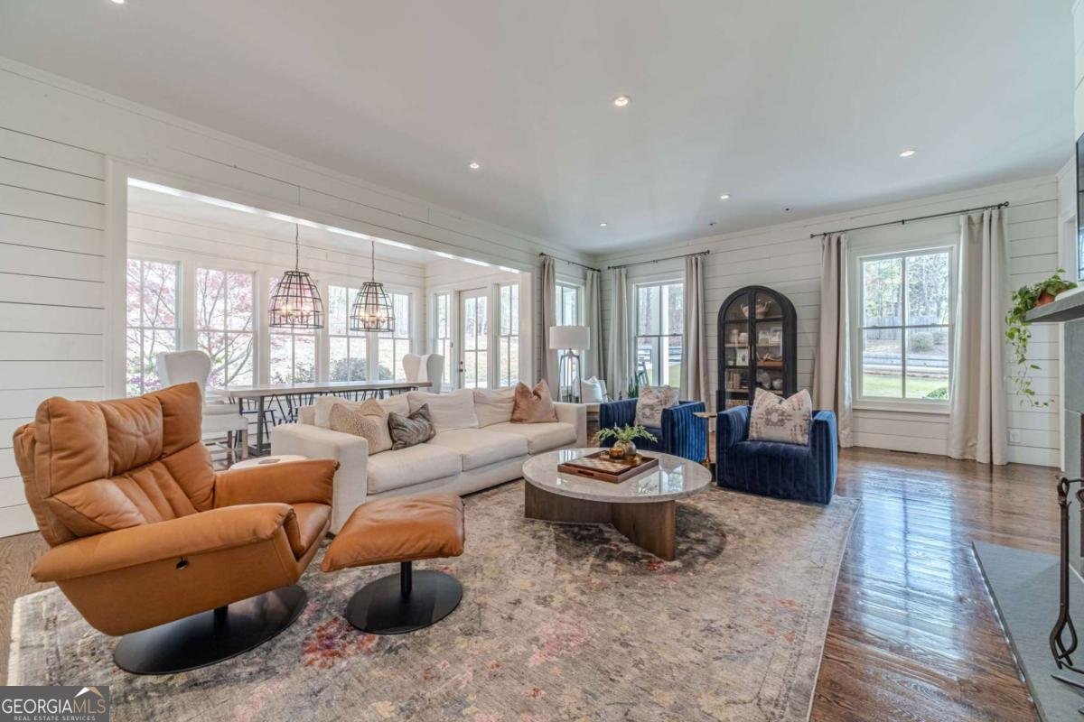 220 Audreys Way Suwanee - Photo 14