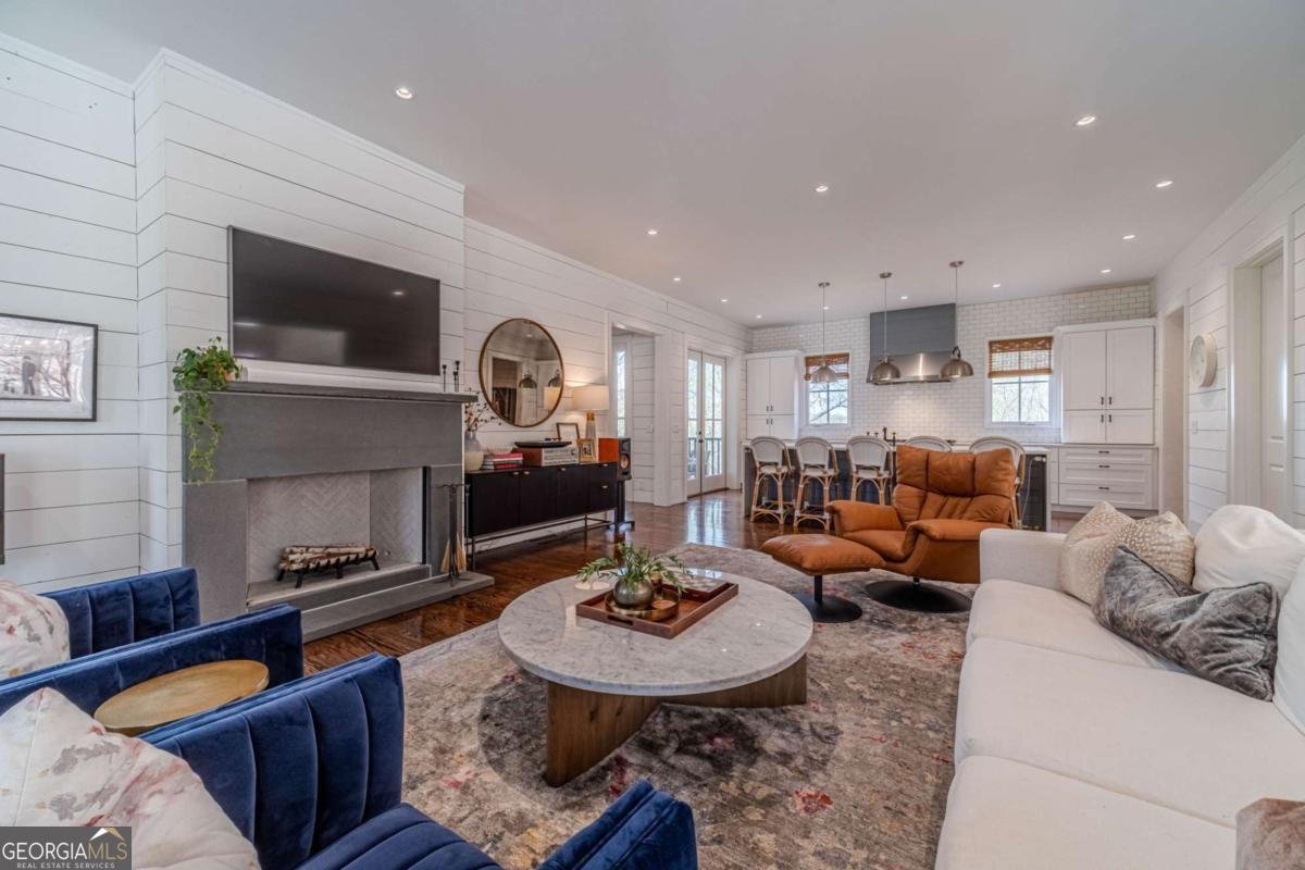 220 Audreys Way Suwanee - Photo 16