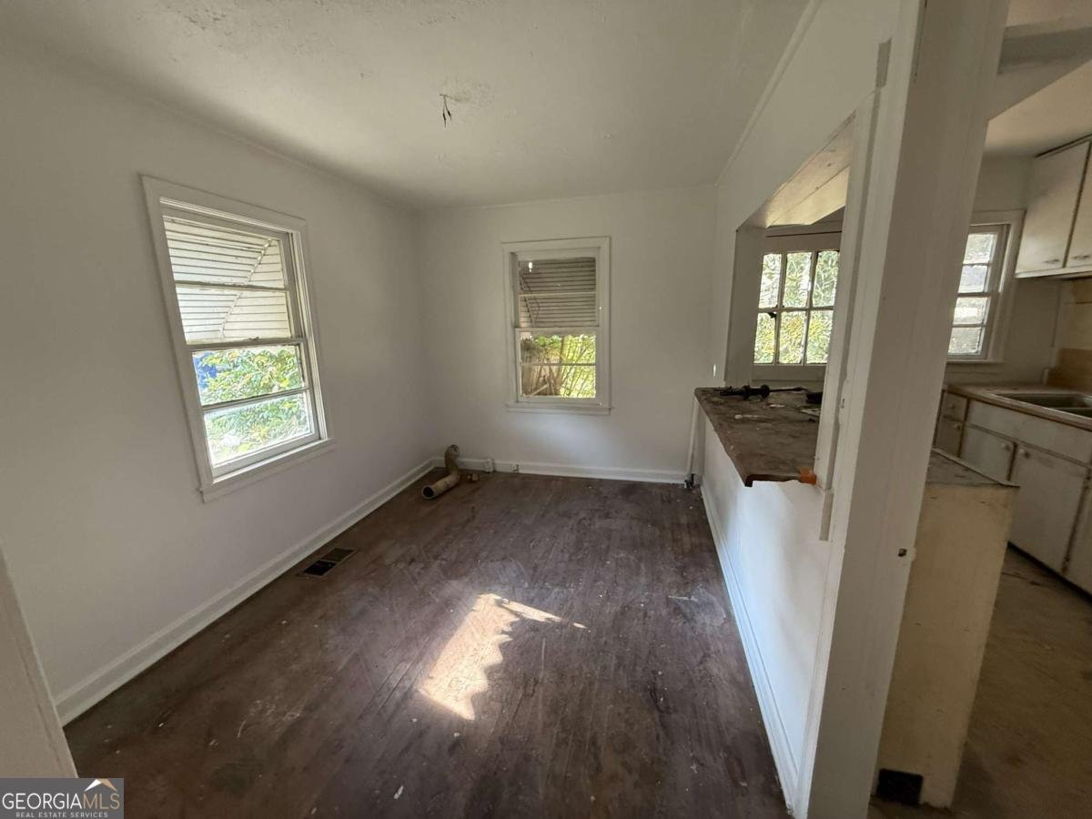 1948 Benson Avenue Smyrna - Photo 6