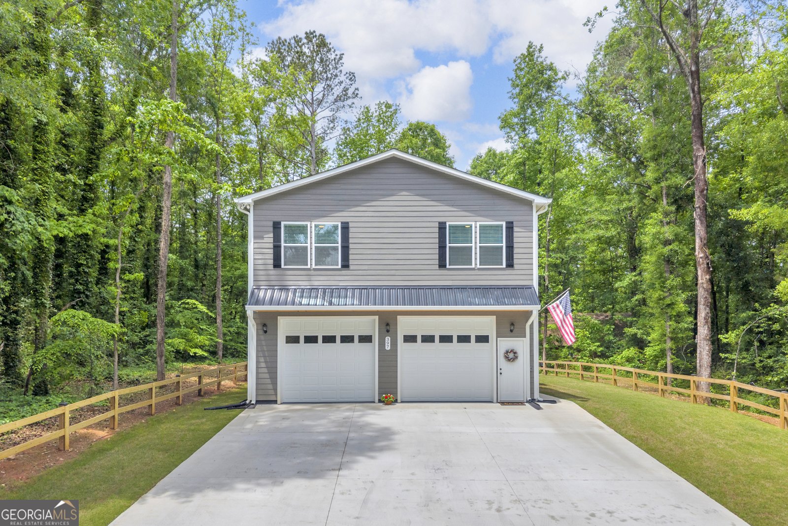 397 Normandy Trail Lavonia - Photo 1