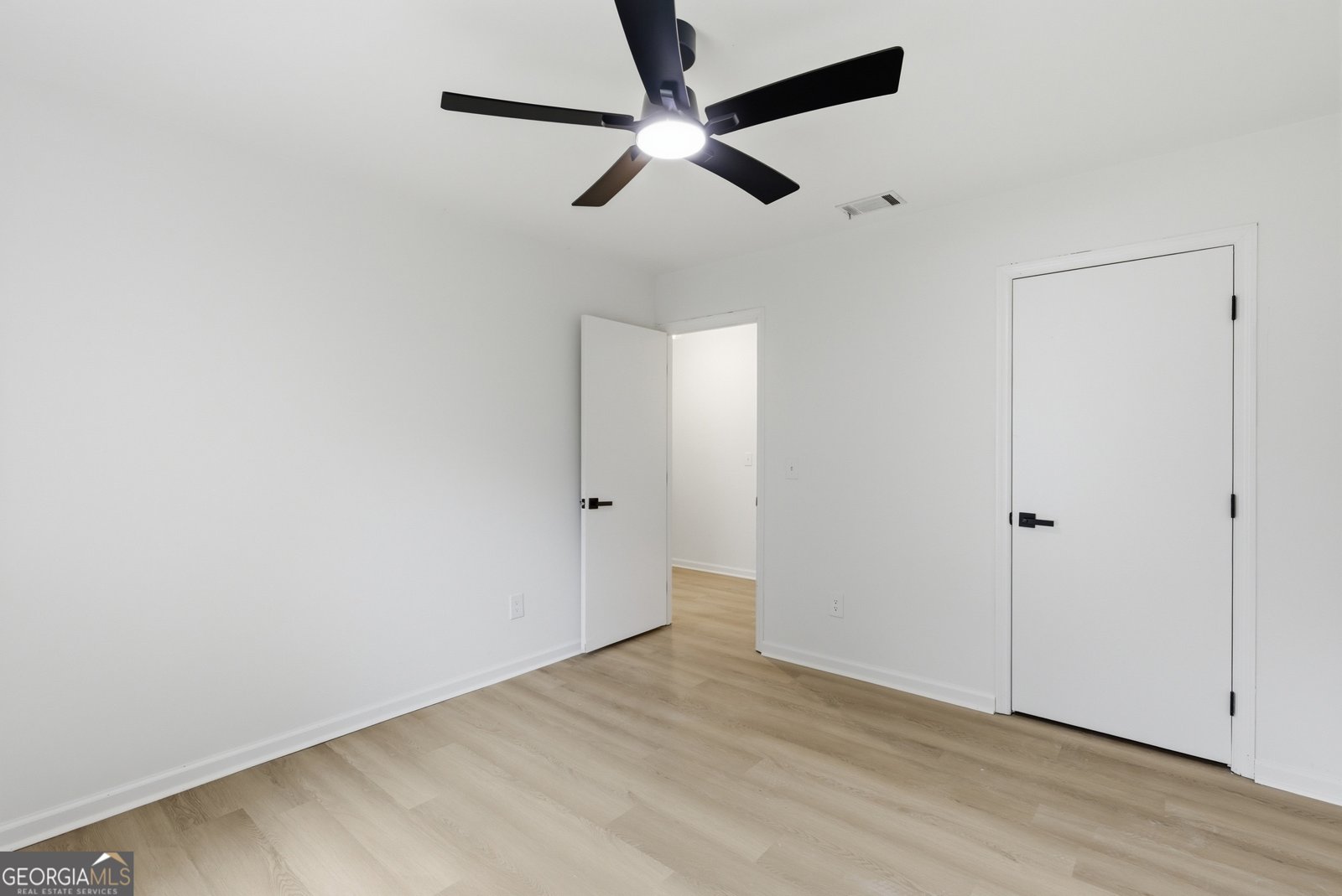 26 Douglas Court Bloomingdale - Photo 16