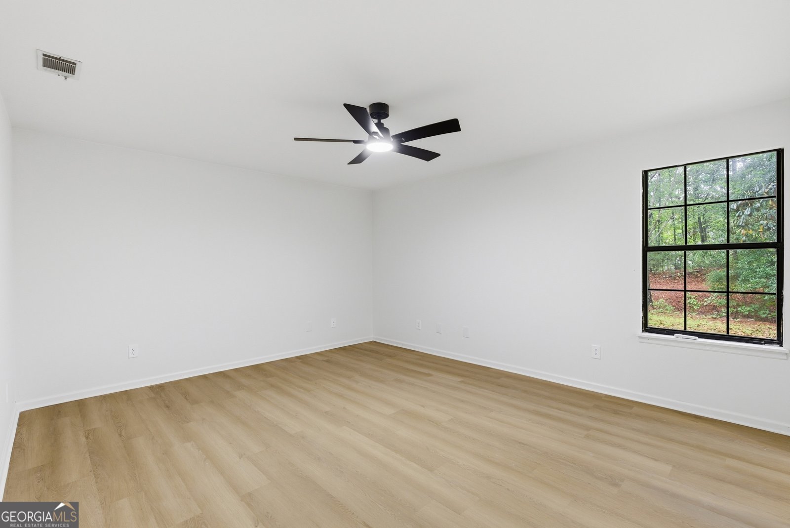 26 Douglas Court Bloomingdale - Photo 18