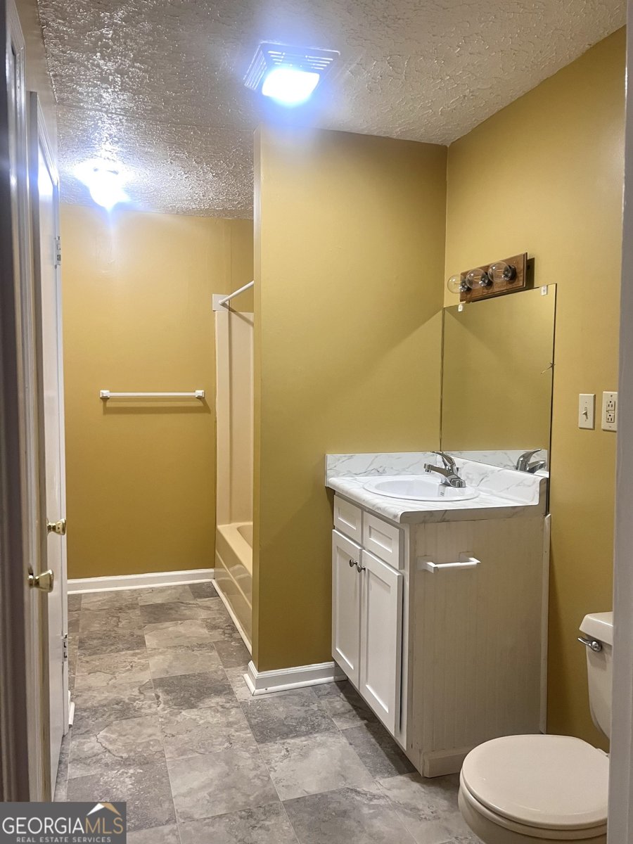 528 Karen Drive Eastman - Photo 16