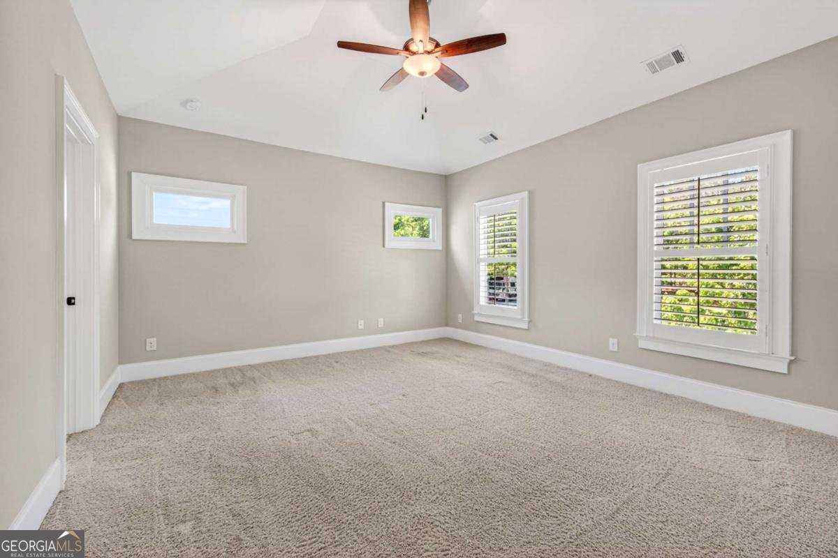 3855 Greenleffe Drive Statham - Photo 37