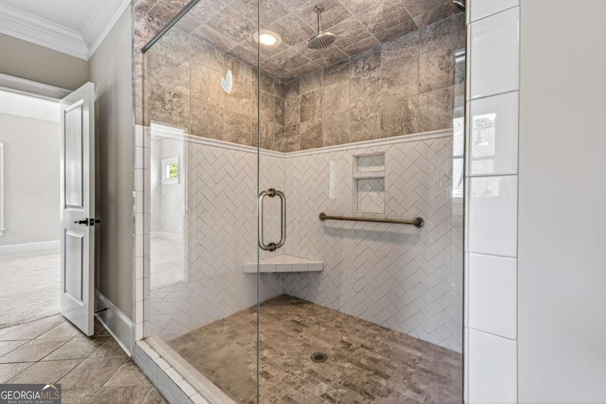 3855 Greenleffe Drive Statham - Photo 42