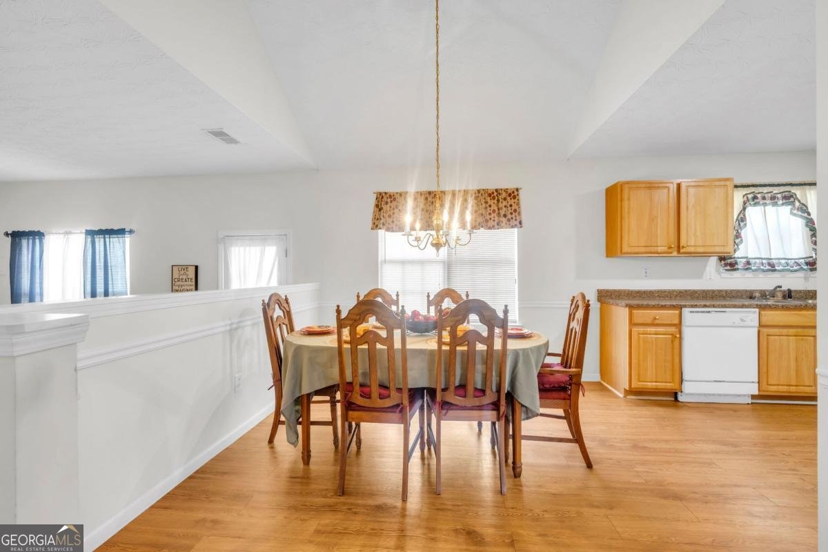 1289 Labrador Lane Riverdale - Photo 8