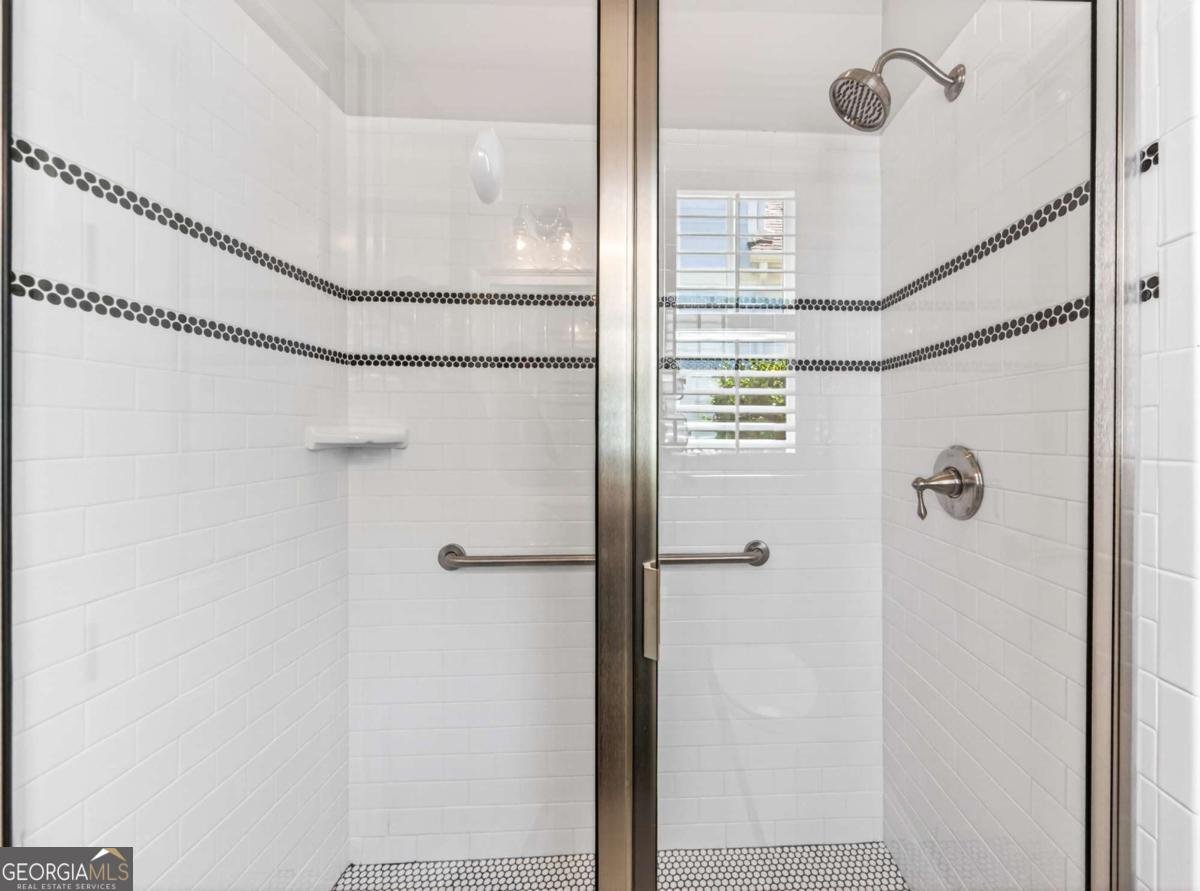 3855 Greenleffe Drive Statham - Photo 33