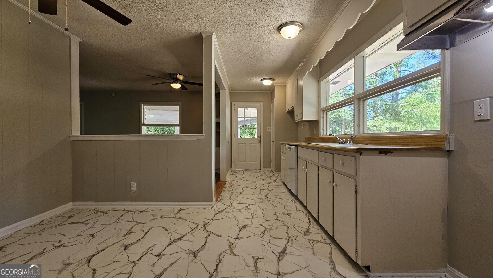 805 Dogwood Circle Macon - Photo 19