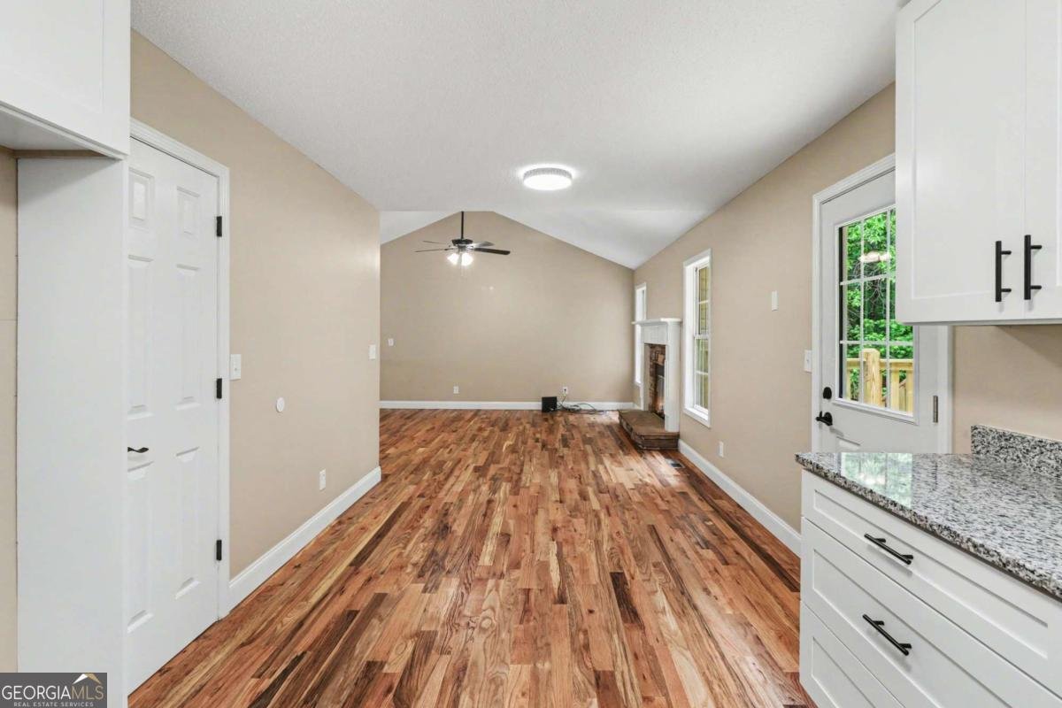 180 Pebblebrook Way Temple - Photo 8