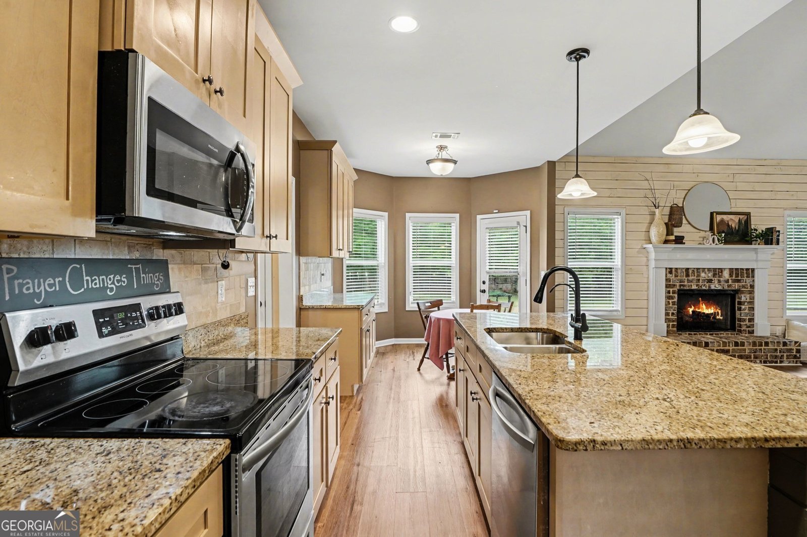 1136 Silverleaf Circle Griffin - Photo 7