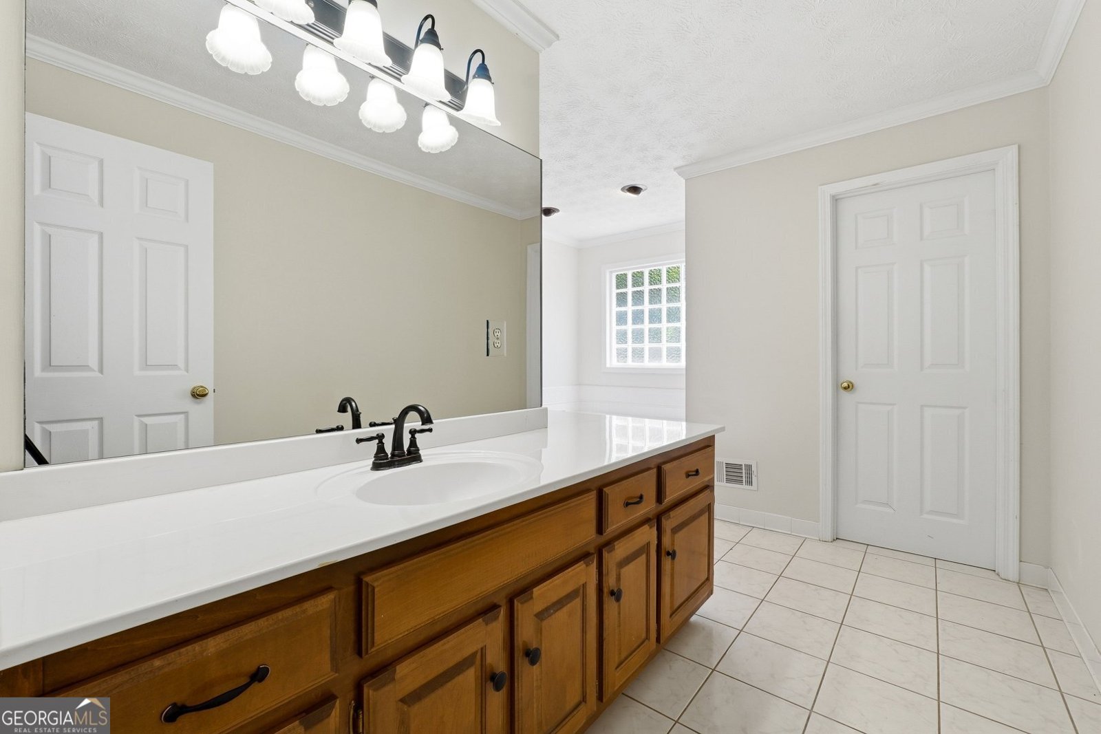379 Clyde Court Mcdonough - Photo 10