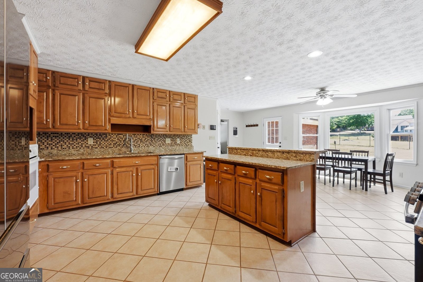 379 Clyde Court Mcdonough - Photo 6