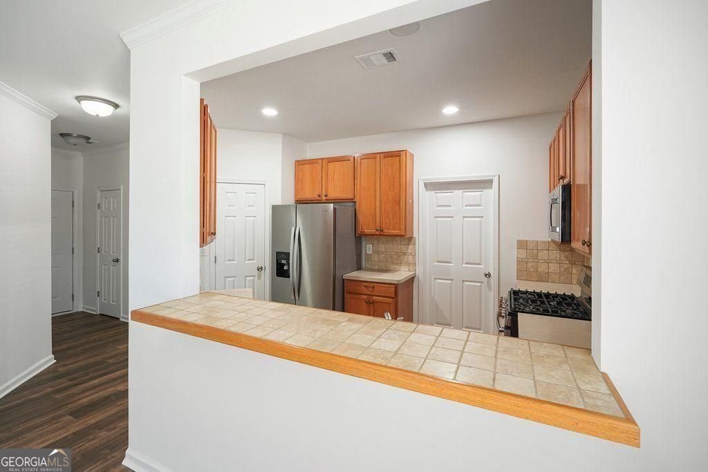 1411 Raven Rock Trail Kennesaw - Photo 8