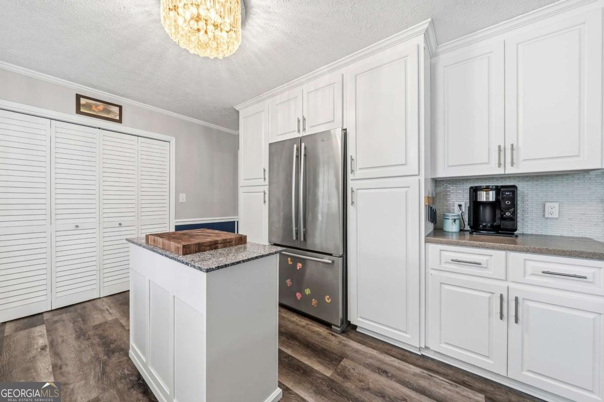 104 Madison Street Gordon - Photo 23