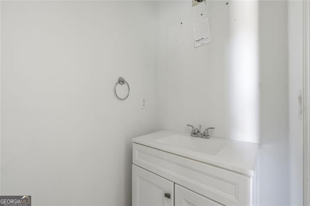 1309 Marseille Court CONYERS - Photo 16