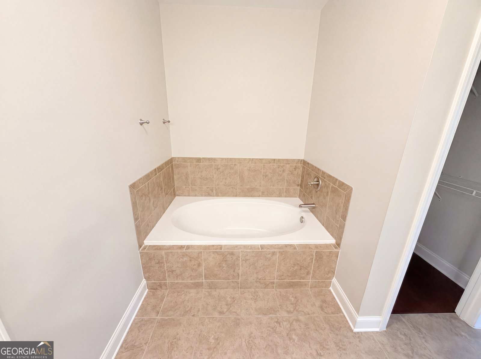 10555 Naramore Lane Alpharetta - Photo 16