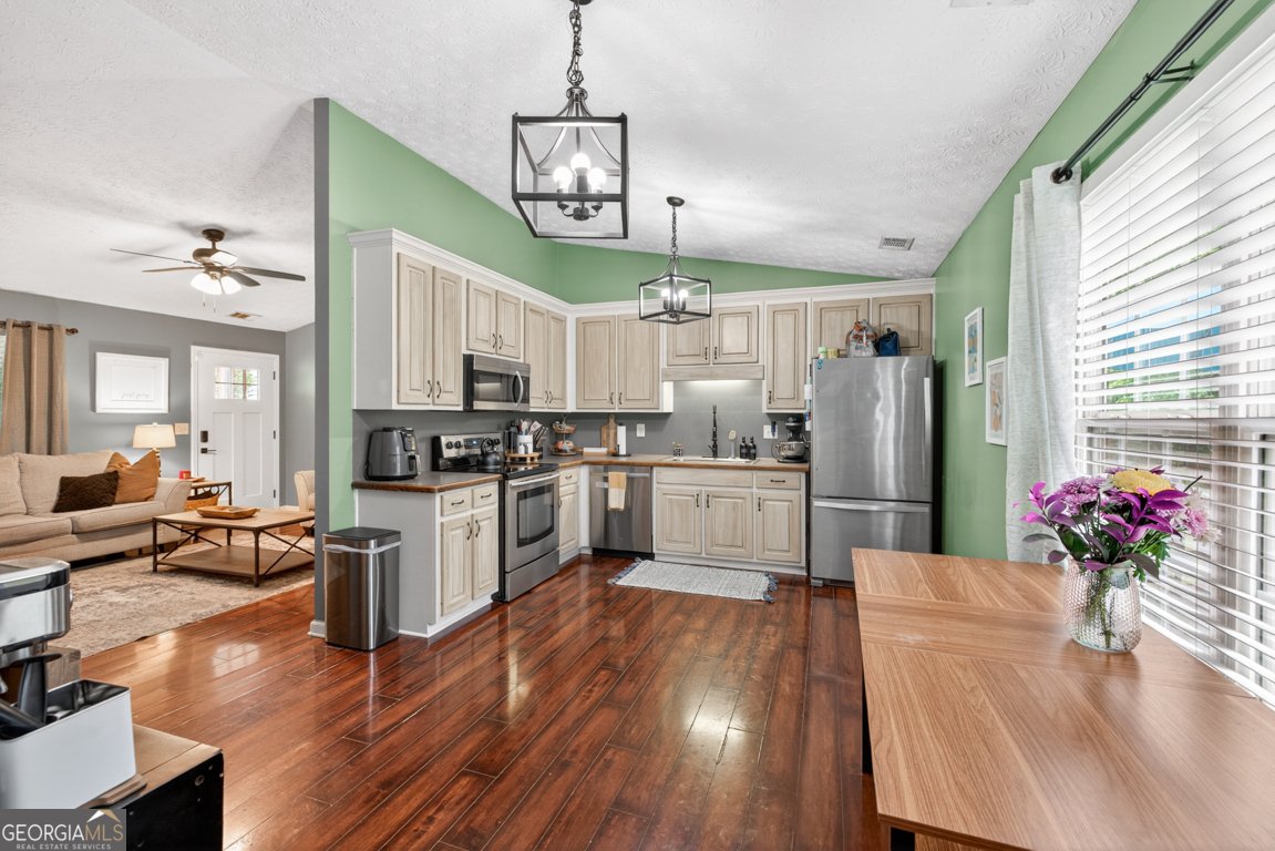 775 Slayton Drive Bethlehem - Photo 12