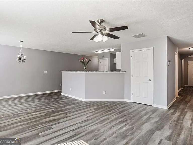 5446 Waterfall Court Atlanta - Photo 10