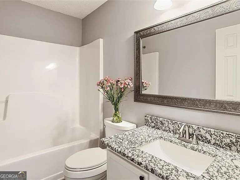 5446 Waterfall Court Atlanta - Photo 18