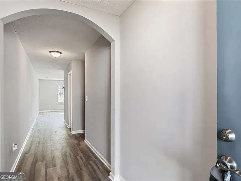 5446 Waterfall Court Atlanta - Photo 6