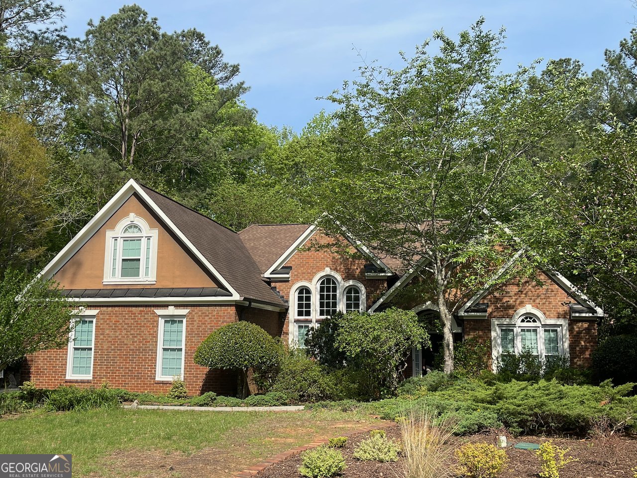 215 Nix Court Fayetteville - Photo 1