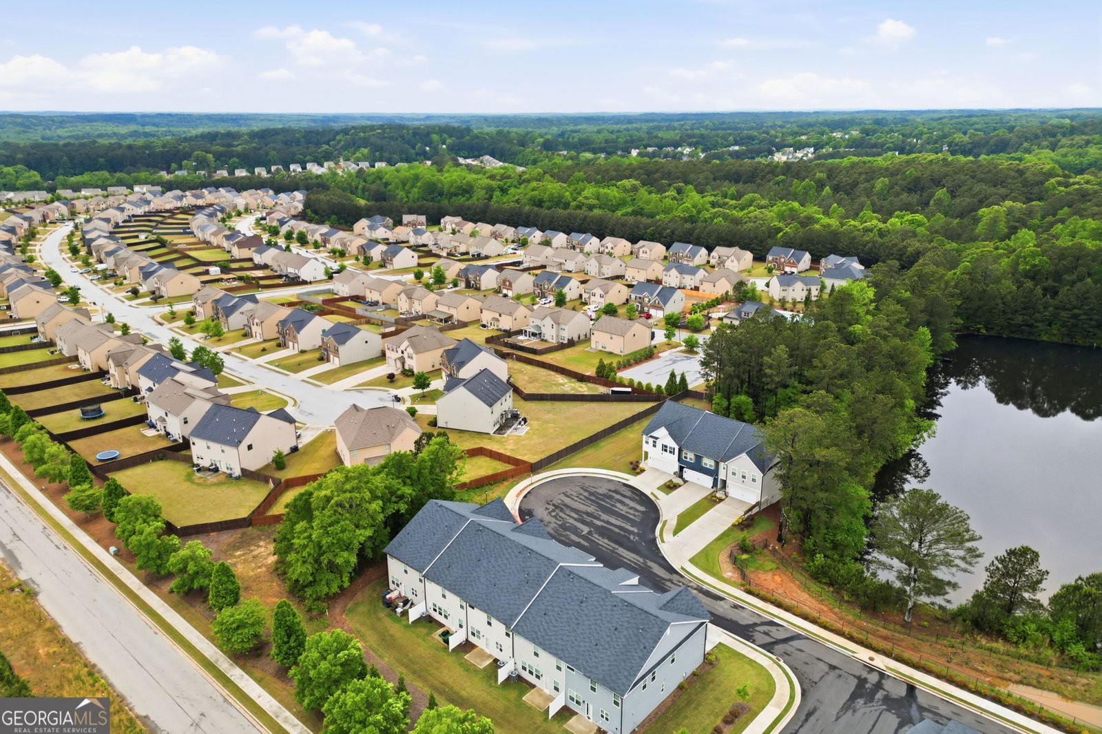 230 Point Place Drive Loganville - Photo 36