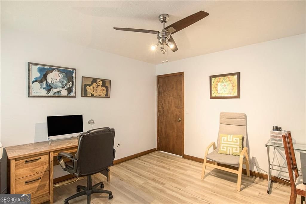 8616 Wood Springs Court Douglasville - Photo 10