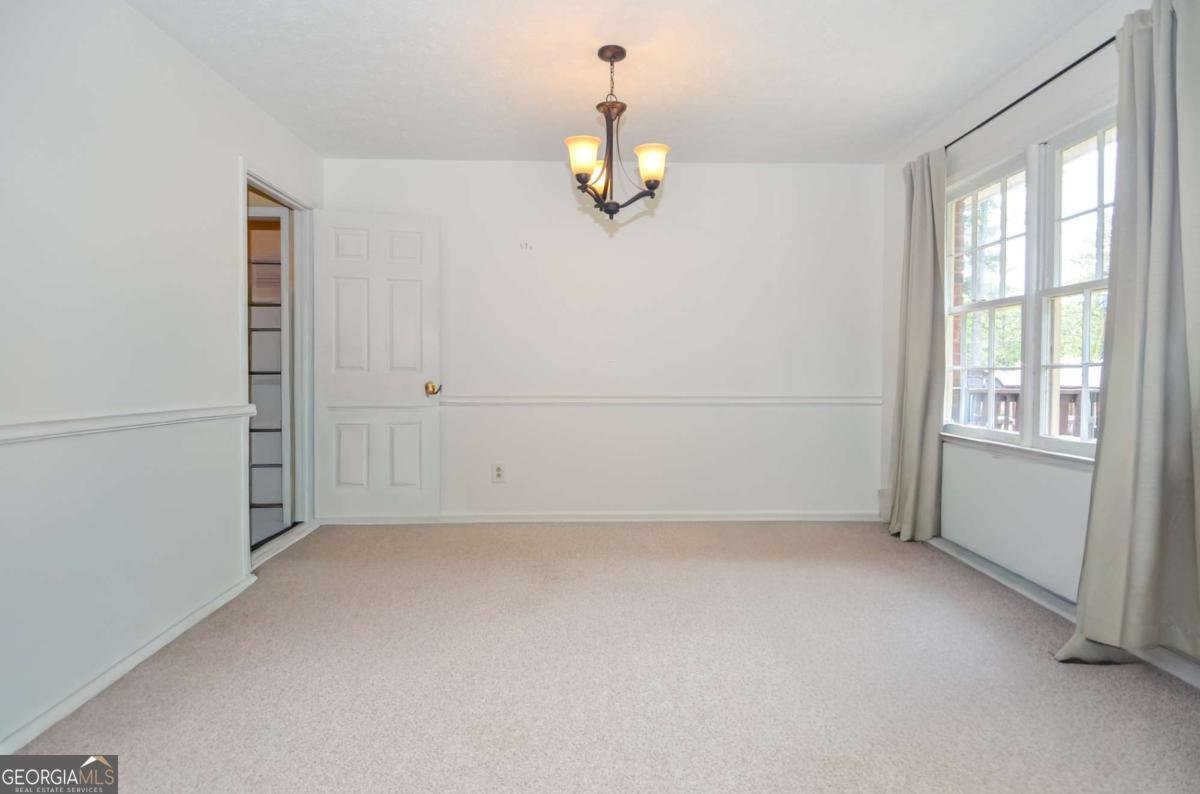 4465 Lisa Way Lilburn - Photo 11