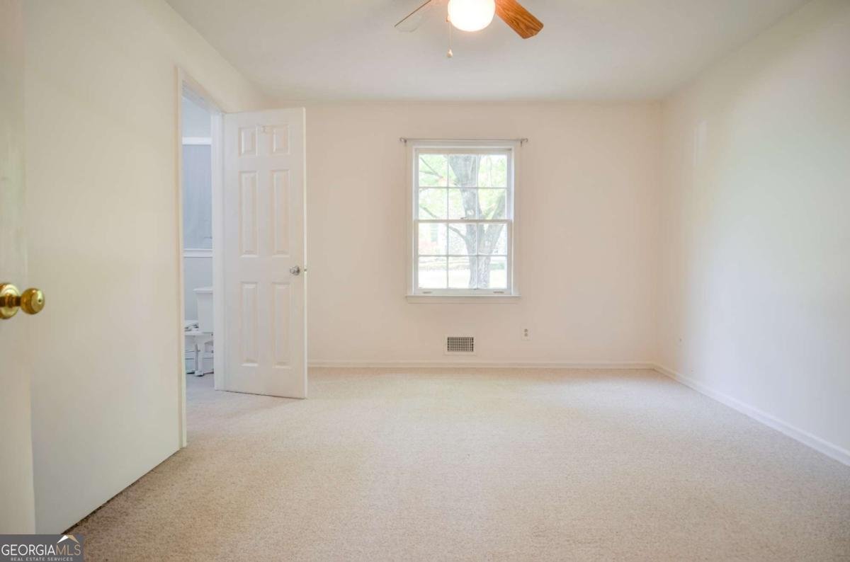 4465 Lisa Way Lilburn - Photo 32