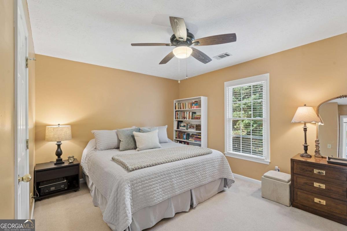 11210 Surrey Park Trail Johns Creek - Photo 23