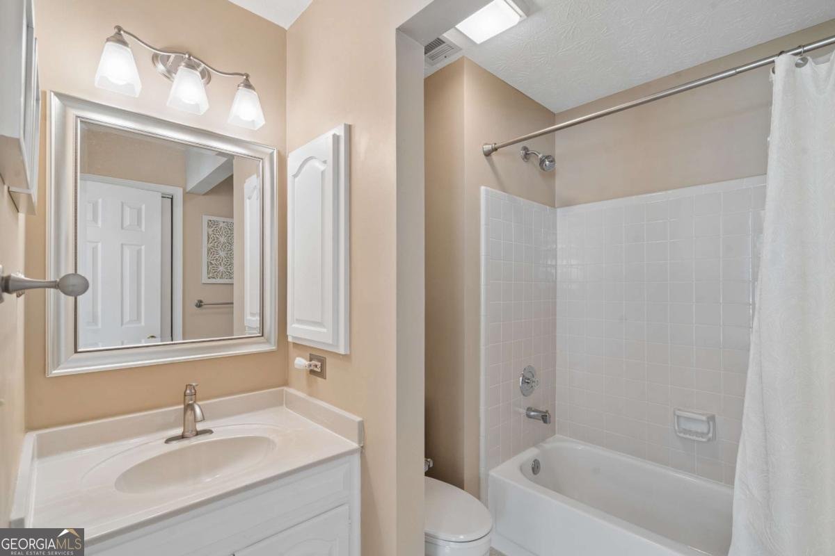 11210 Surrey Park Trail Johns Creek - Photo 24