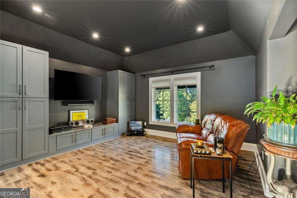 475 Heards Ferry Atlanta - Photo 17