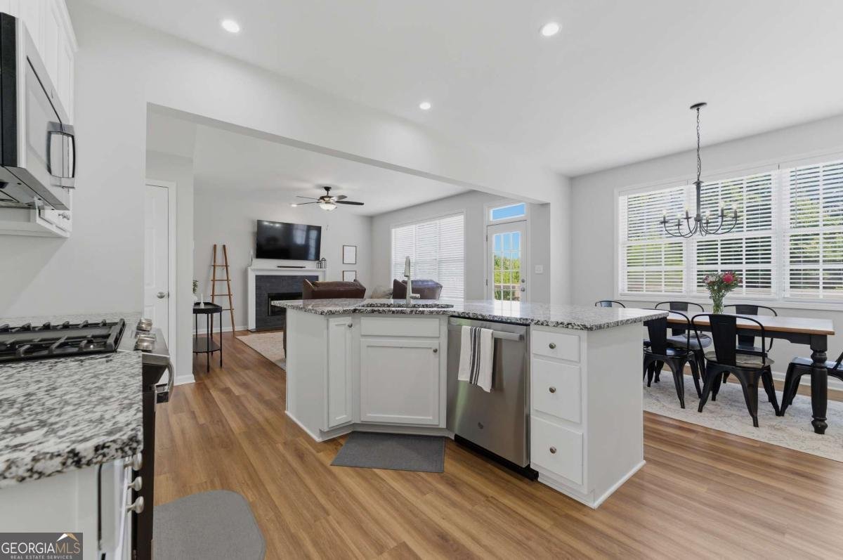 2638 Chandler Grove Court Buford - Photo 13