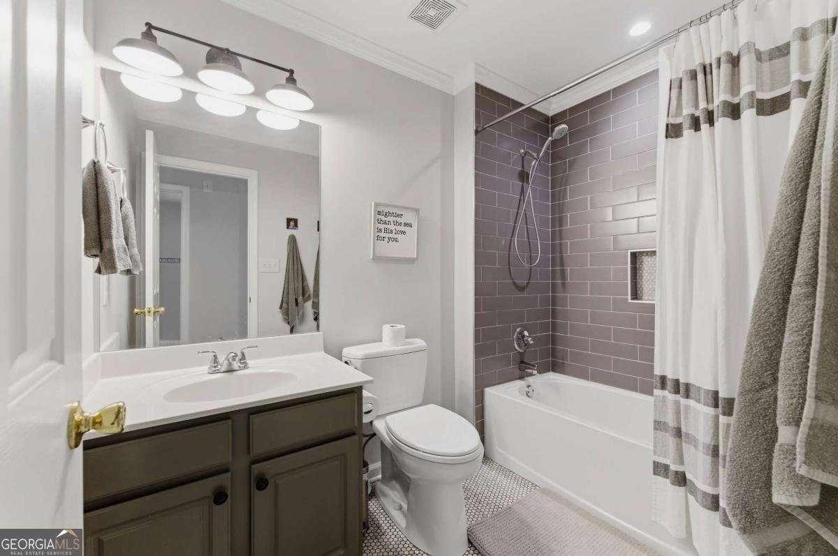 2638 Chandler Grove Court Buford - Photo 18