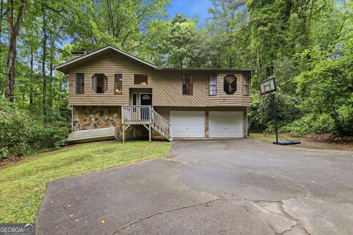 3055 Malvern Drive Snellville - Photo 1
