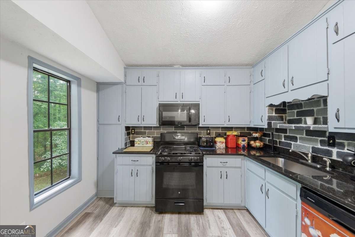 3055 Malvern Drive Snellville - Photo 10