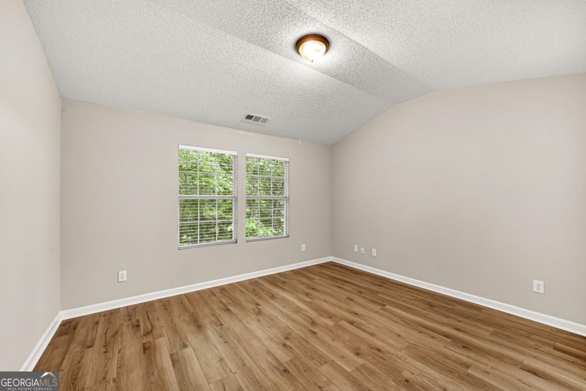6753 Merrywood Drive Fairburn - Photo 11