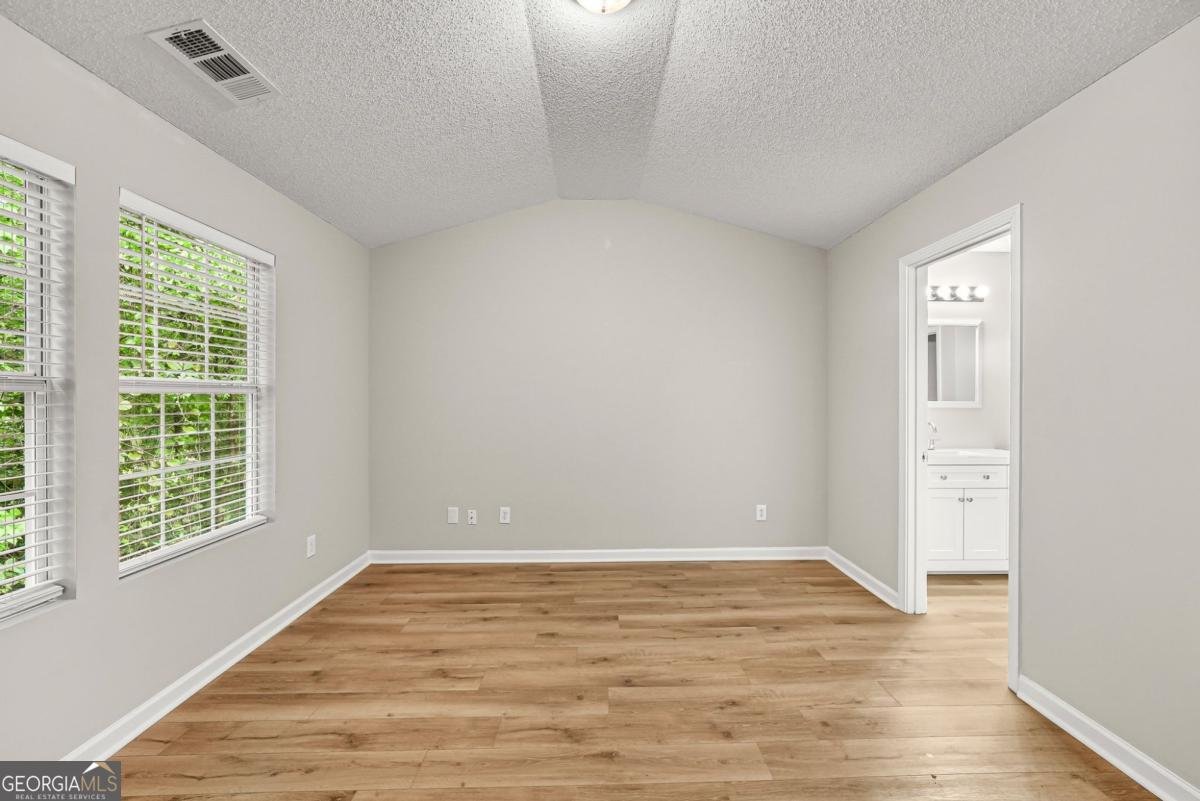 6753 Merrywood Drive Fairburn - Photo 12