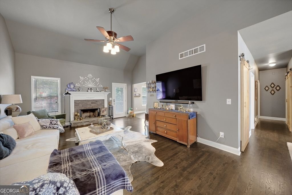 8225 Mossybrook Lane Douglasville - Photo 8